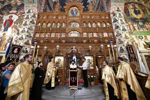 Pelerinajul istoric din Arhiepiscopia Bucureștilor a continuat în sectorul 4  Poza 291999