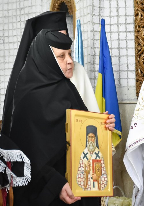 Liturghie arhierească la Mănăstirea Dobric Poza 292014