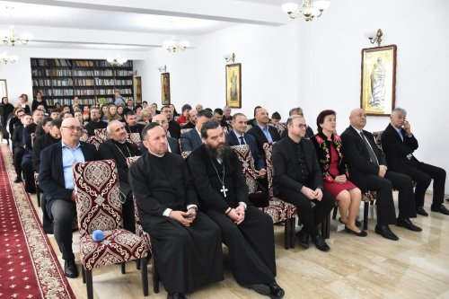 Liturghie arhierească la Mănăstirea Dobric Poza 292018