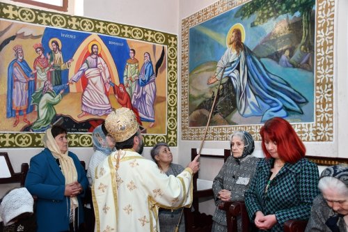 Pictura bisericii din Parohia Petrilova a fost resfințită Poza 292101