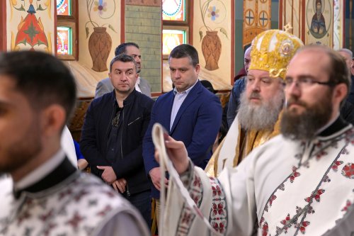 Sfântul Dimitrie cel Nou și-a încheiat călătoria în Arhiepiscopia Bucureștilor Poza 292767
