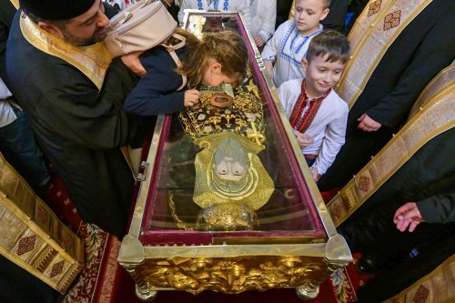 Sfântul Dimitrie cel Nou și-a încheiat călătoria în Arhiepiscopia Bucureștilor Poza 292812