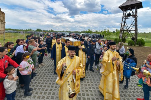 Sfântul Dimitrie cel Nou și-a încheiat călătoria în Arhiepiscopia Bucureștilor Poza 292818
