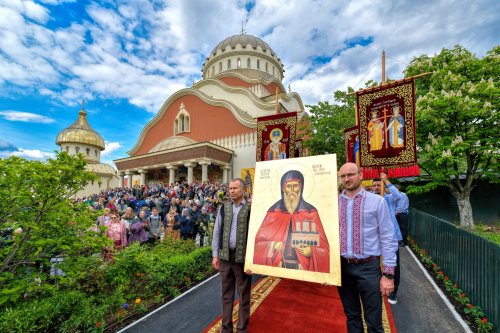 Sfântul Dimitrie cel Nou și-a încheiat călătoria în Arhiepiscopia Bucureștilor Poza 292832