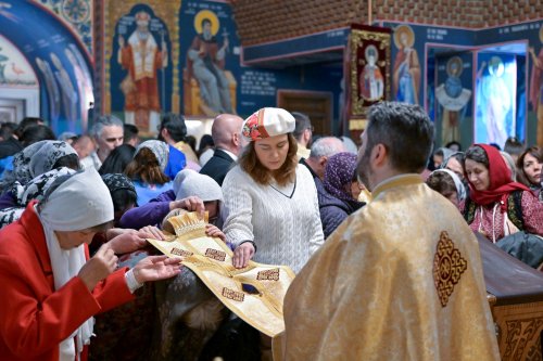 Sfântul Dimitrie cel Nou și-a încheiat călătoria în Arhiepiscopia Bucureștilor Poza 292852