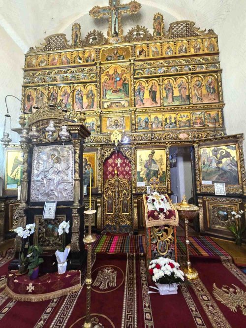 Biserica „Sfântul Gheorghe” din Botoșani, purtătoare peste veacuri a credinței ortodoxe Poza 292905