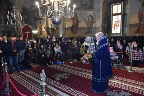 Rugăciune de laudă adusă Mucenicului Gheorghe la Mănăstirea Cernica Poza 293014