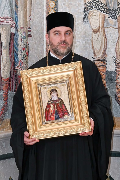 Daruri din partea Patriarhului României pentru paraclisele patriarhale Poza 293631
