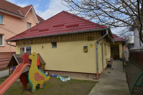 Case pline de iubire şi ajutor pentru  copiii cu dizabilităţi la Alba Iulia Poza 292440