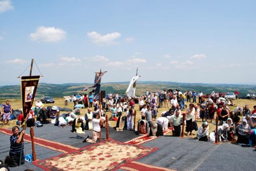 Mehedinţenii din Godeanu sărbătoresc Ciumarca