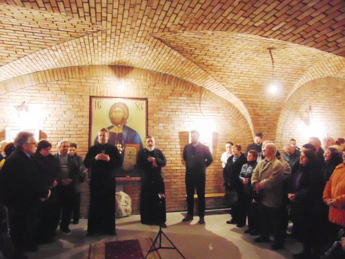 Expoziția de sculptură cu tema „Hora îngerilor” la Galeria „Byzantia” din cadrul Parohiei „Învierea Domnului”, din Cluj-Napoca