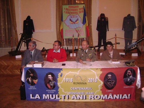Expoziție dedicată Zilei Armatei la Lugoj