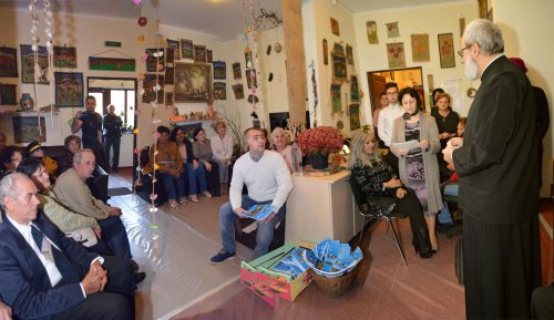 Eveniment cultural la Centrul social pentru bătrâni din Călimănești