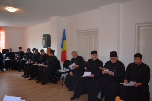 Training catehetic pentru preoţi în protopopiatele Botoşani şi Săveni