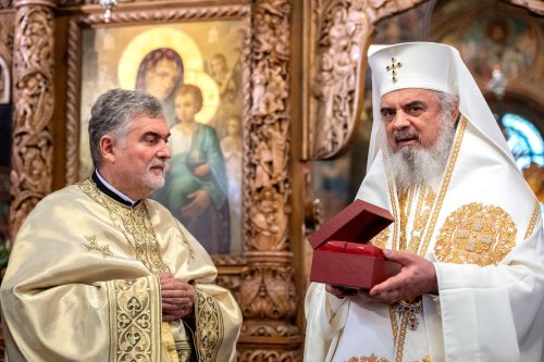 Patriarhul României la Biserica „Sfântul Elefterie”-Nou