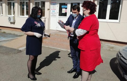 Fundația „Împreună pentru Solidaritate Socială” donează materiale sanitare Spitalului Județean Neamț