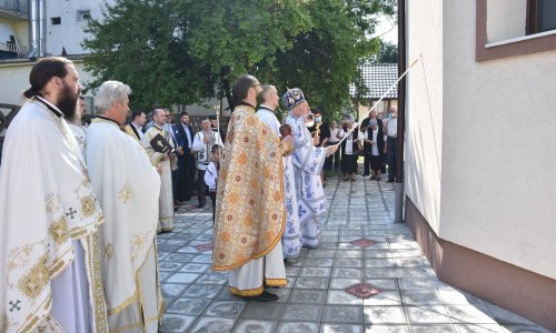 Biserica din cartierul clujean Cordoș a fost resfințită