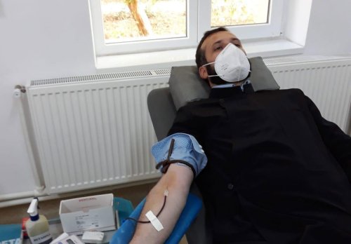 Campanie de donare de sânge în Episcopia Hușilor