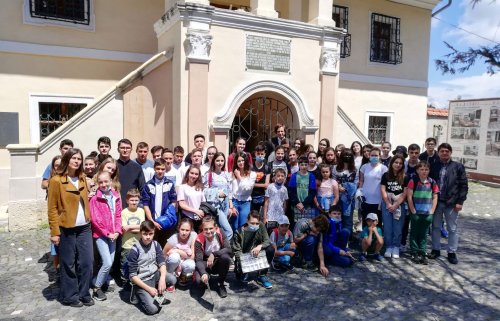 Excursie pentru 55 de tineri misionari din Eparhia Buzăului și Vrancei