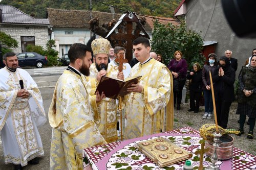Înnoire și binecuvântare la biserica din Pecinișca, Caraș-Severin