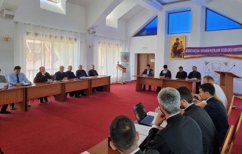 Conferință națională a doctoranzilor teologi la Mănăstirea Caraiman