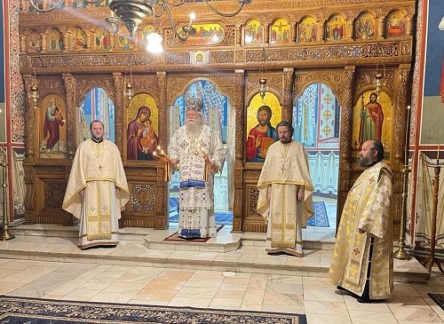 Duminica Vindecării slugii sutașului la paraclisul Mănăstirii „Sfântul Ioan cel Nou de la Suceava”