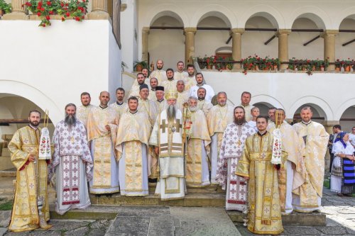 Mănăstirea vâlceană Hurezi şi-a sărbătorit sfinții ctitori