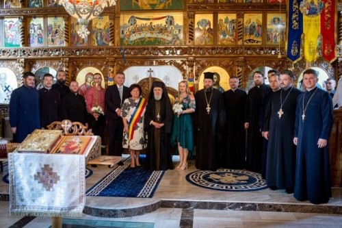 Popas de rugăciune și binecuvântare la o parohie din Arad