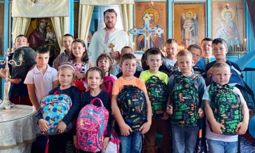 „Început de an școlar cu hăinuțe și ghiozdan!” la Botoșani