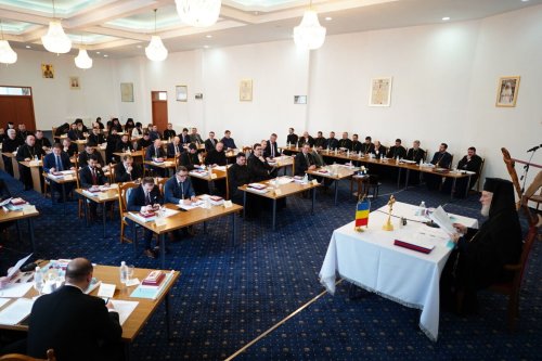Moment de bilanț în Arhiepiscopia Târgoviștei