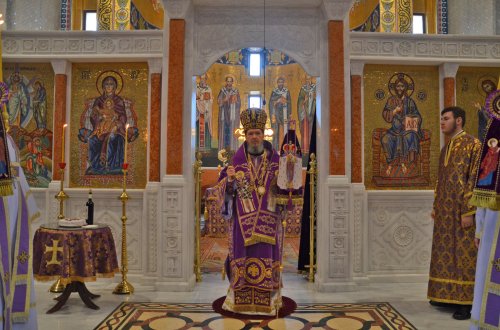 Sfântul Ierarh Sofronie cinstit la Catedrala Episcopală din Oradea