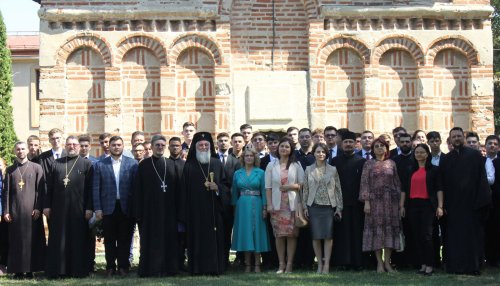 Moment festiv la Seminarul Teologic Ortodox din Craiova