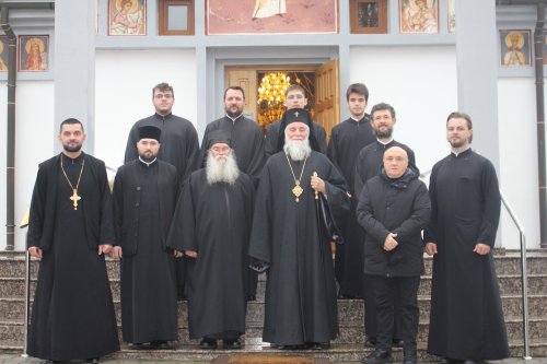 Mitropolitul Olteniei la Mănăstirea Prisaca din Craiova
