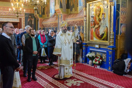 Mănăstirea Vlădiceni din Iași și-a sărbătorit hramul