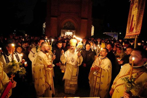 Slujiri în lumina Învierii Domnului la românii din Europa de Nord