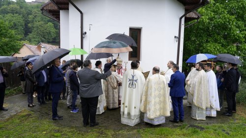 Binecuvântare arhierească pentru două comunități din județul Sibiu