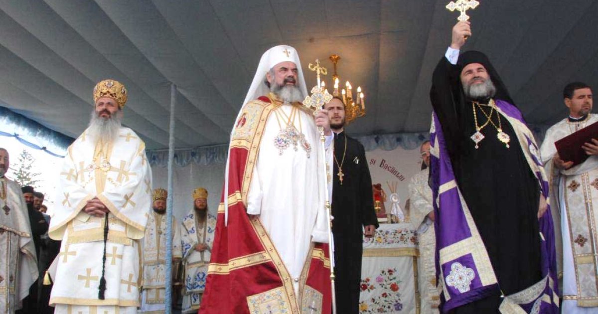 10 ani de rodiri întru binecuvântată slujire