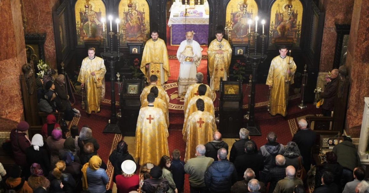 „Creștin adevărat este acela care se străduiește, pe cât este cu ...
