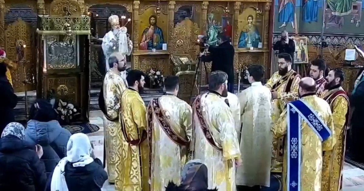Slujire arhierească la Mănăstirea Strunga din județul Constanța