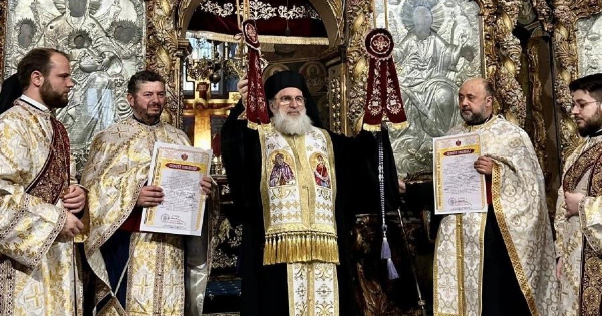 Sfântul Maslu la Catedrala Arhiepiscopală din Roman
