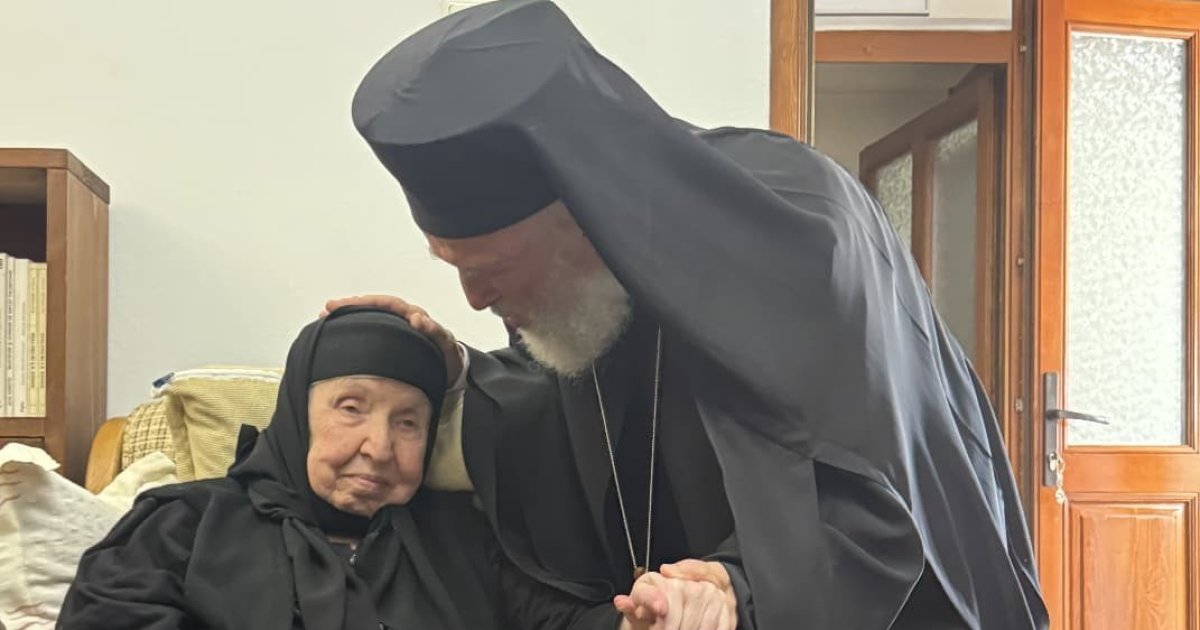 Urcuş tainic spre luminoasele lăcașuri de sus