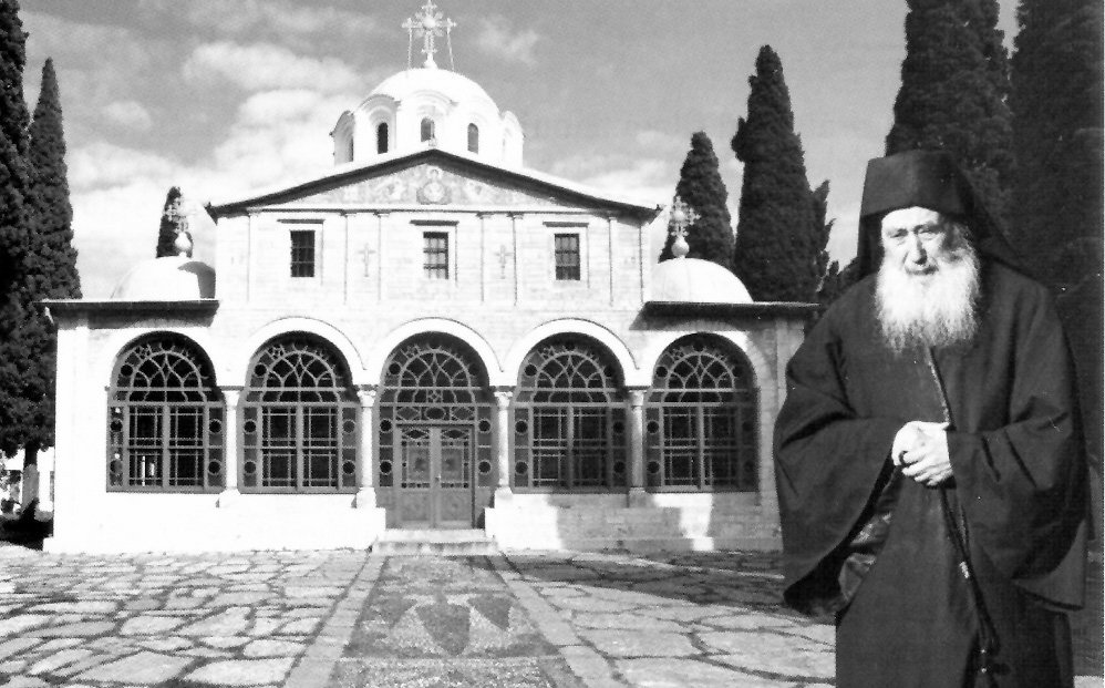 Sihastrul de lângă vârful Athonului 242749