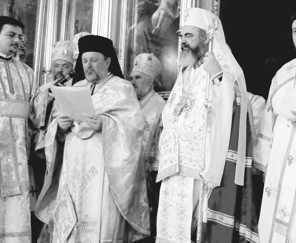 18 ani de strălucitoare realizări în Mitropolia Moldovei şi Bucovinei 331577