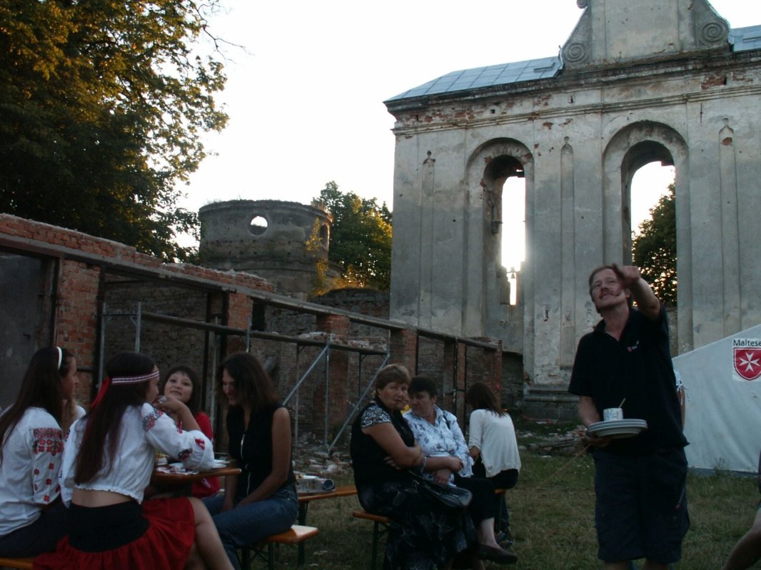 Tabăra Friedensgrund: muncă, rugăciune, pace şi reconciliere 204791