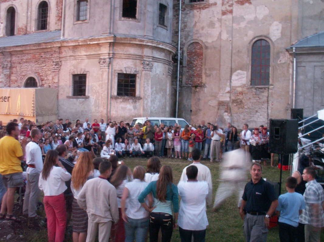 Tabăra Friedensgrund: muncă, rugăciune, pace şi reconciliere 204795