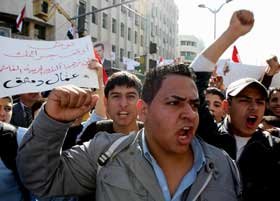 Violenţe în Iran, după realegerea preşedintelui radical Ahmadinejad 94521