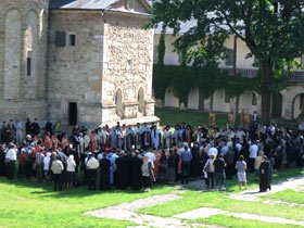 „Să preluaţi ceva din chipul smerit, dar maiestuos al părintelui Ivan“ 94688