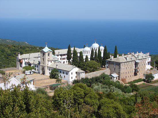 Note despre trecutul şi prezentul aşezămintelor româneşti de la Athos 94701