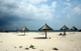 Românii întorc spatele litoralului românesc 94781