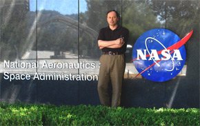 „Da, trebuie să ne temem de tehnologie, dar să nu intrăm în panică“ 94817